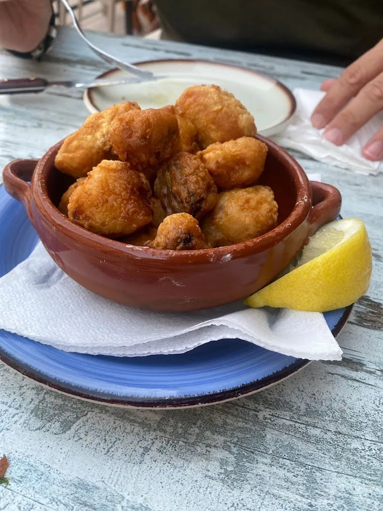 esteban tolosa_Bar Botiquin_Mora de Rubielos_review