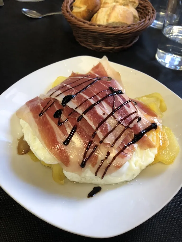 RESTAURANTE ÁNGELA TORRES._Mora de Rubielos_slider_image_3