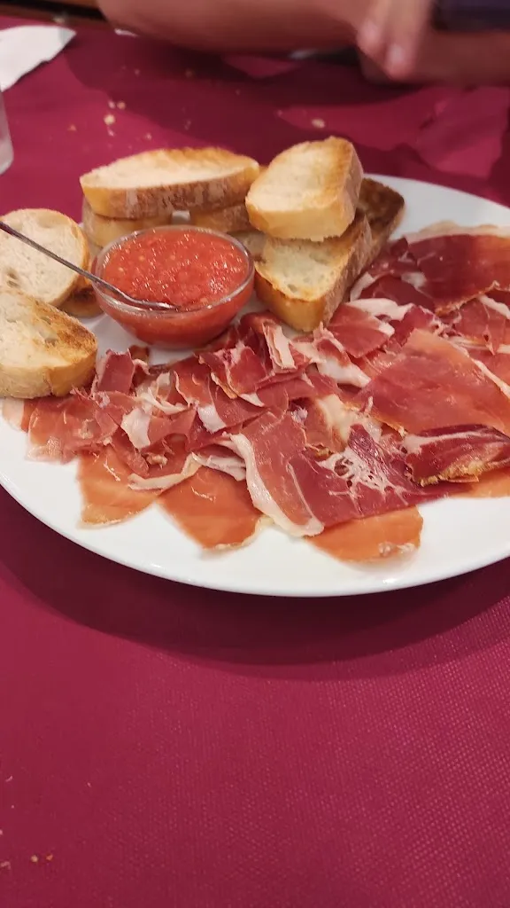 La Esquila restaurant in Mora de Rubielos