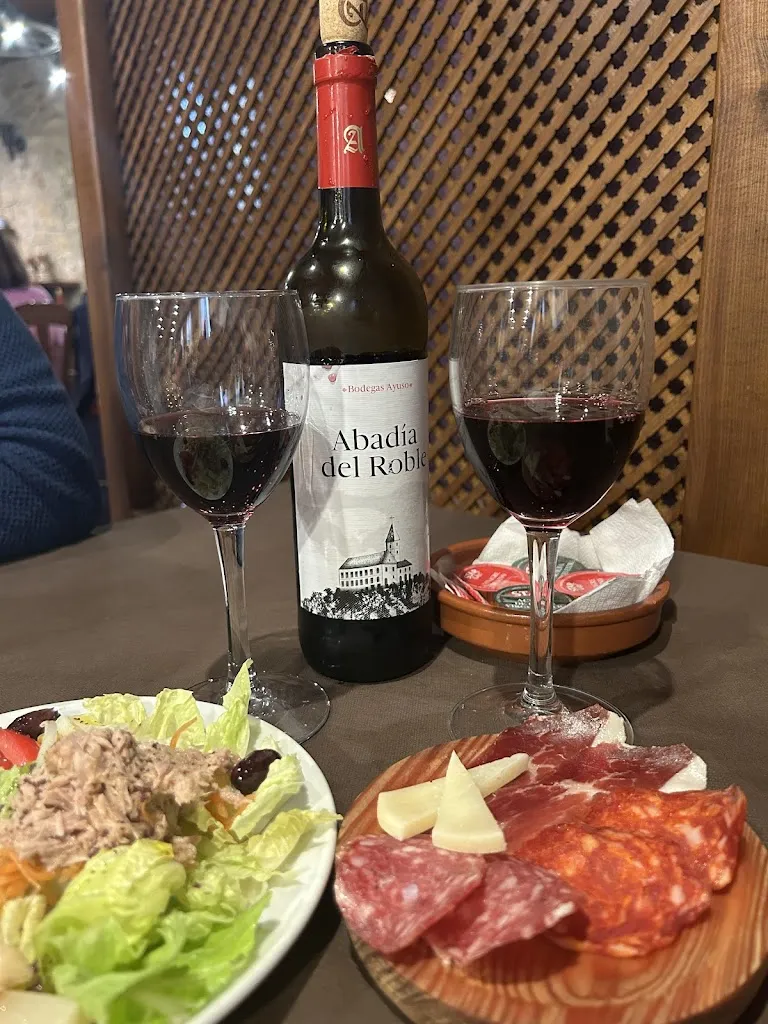 Rocio Ruiz_Apartamentos El Aljibe _Mora de Rubielos_review