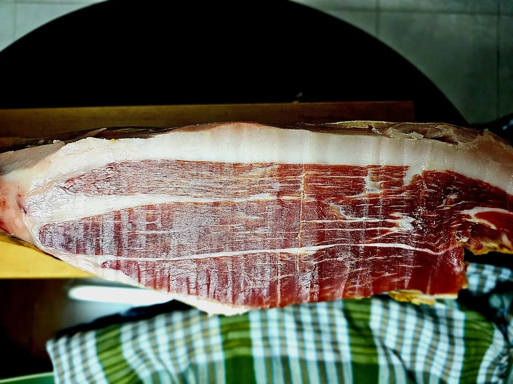 Miguel Alabort_Jamones Pastor S L_Mora de Rubielos_review