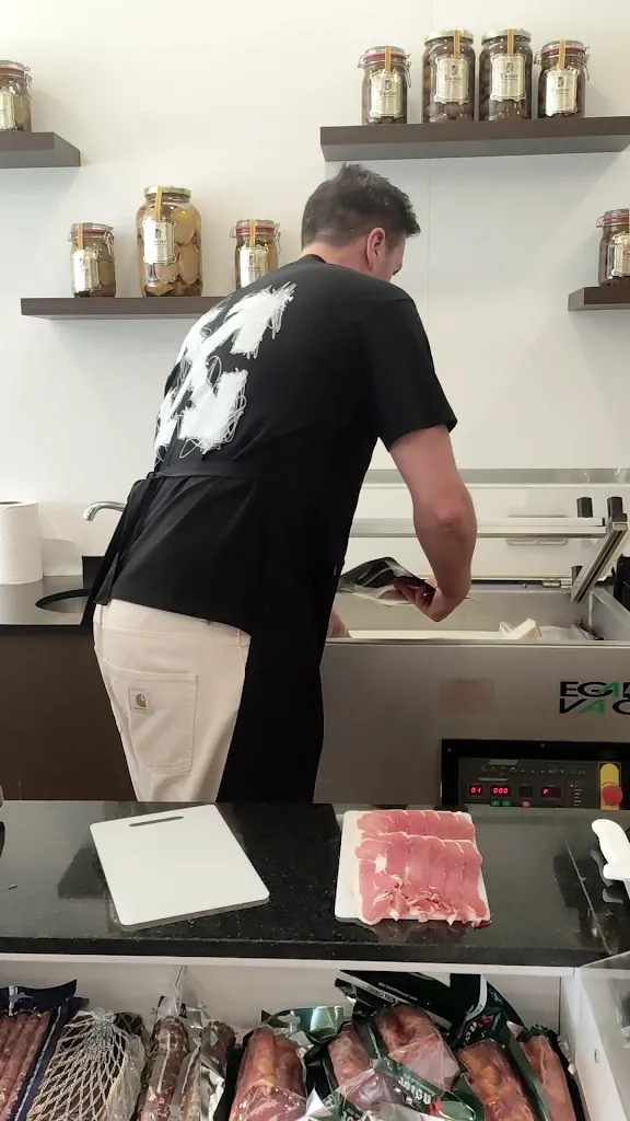 Jamones Pastor S L_Mora de Rubielos_slider_image_2