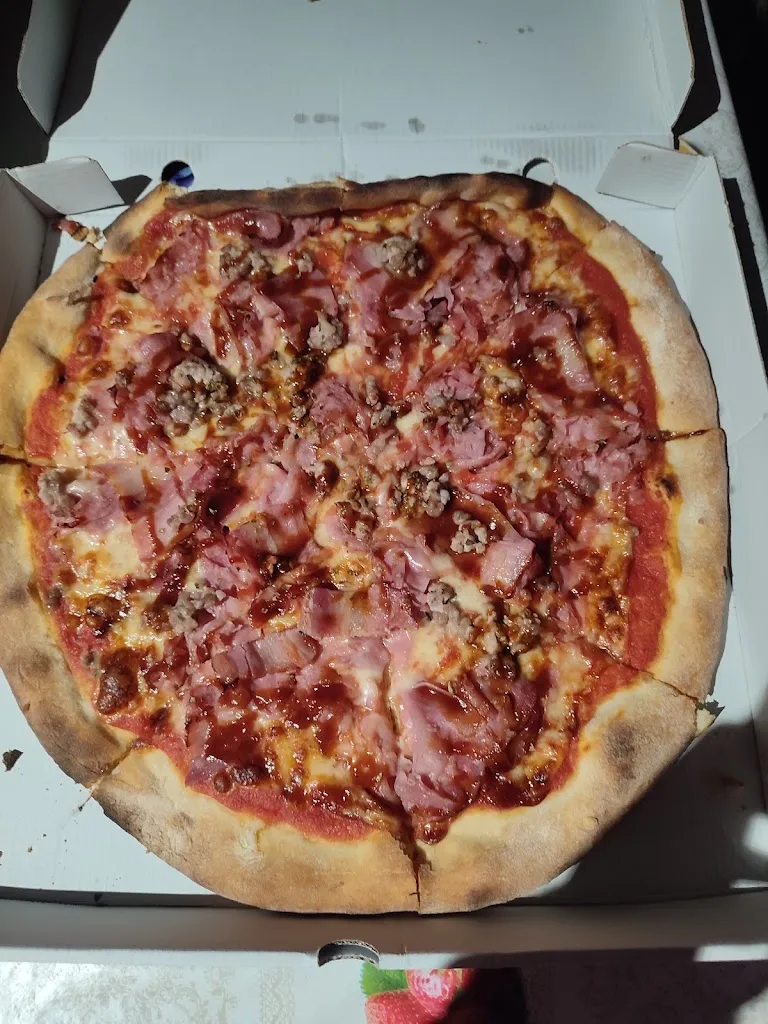 Gema Pallares_PIZZERÍA FRANCIS_Macael_review