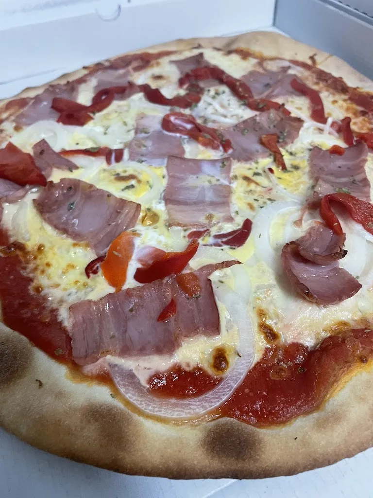 PIZZERÍA FRANCIS_Macael_slider_image_1