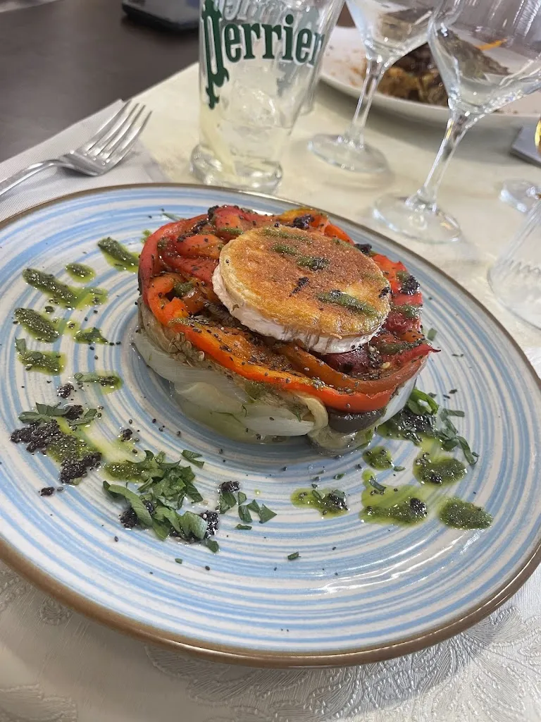 PAULA GARCIA BIELSA_Bar Restaurante Piscina_Oliete_recensione