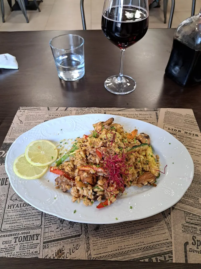 Lioner Hospitalet_Bar Restaurante Piscina_Oliete_recensione