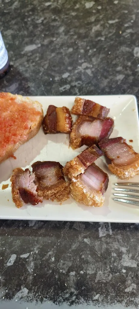 Jose Bosque_Bar-Restaurante El Pesador-Casa Bareta_Oliete_review