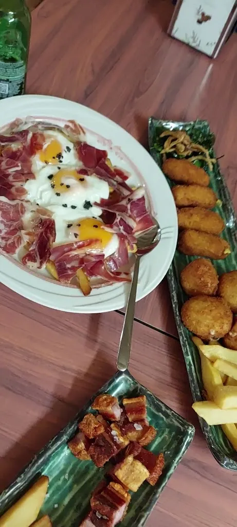 La Artesana de Los Olmos_Olmos Los_slider_image_2