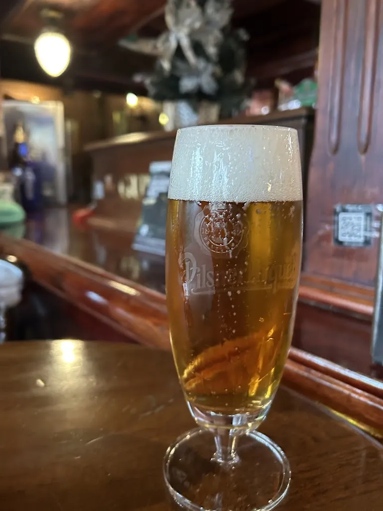 The Towers Pub_Olmos Los_slider_image_3