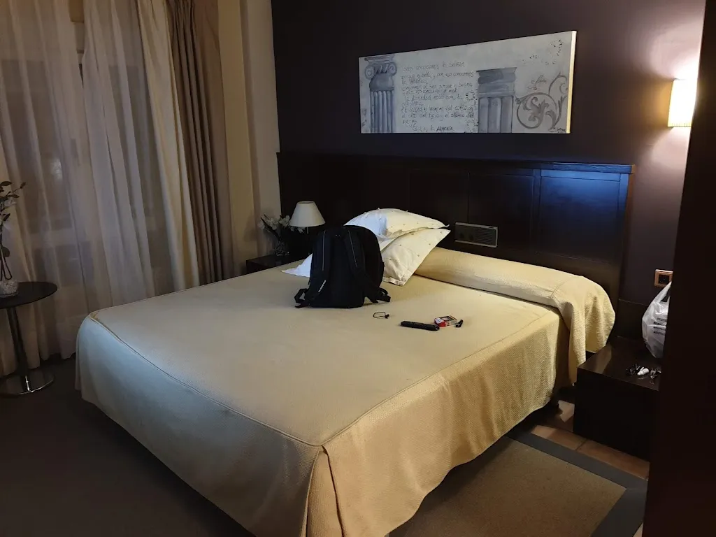 Hotel Villa de Utrillas_Pitarque_slider_image_2