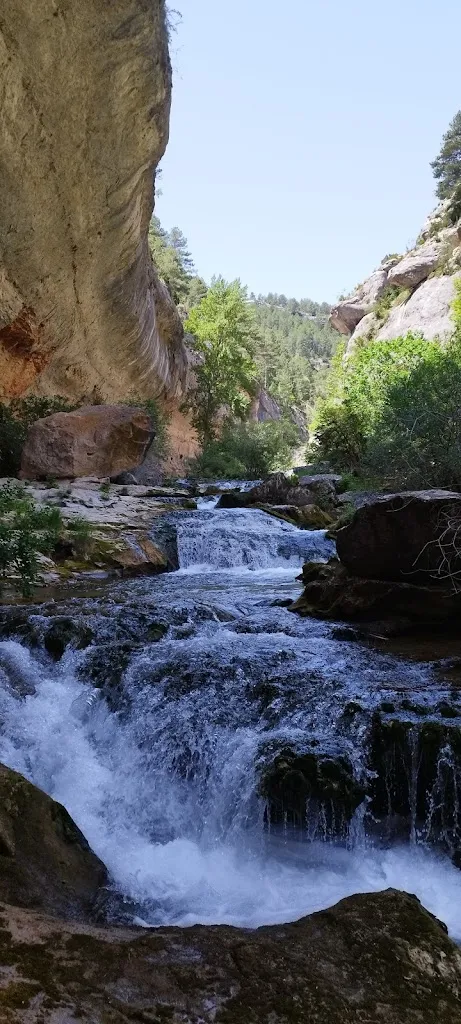 Joaquin Peirat_Nacimiento del Río Pitarque_Pitarque_review