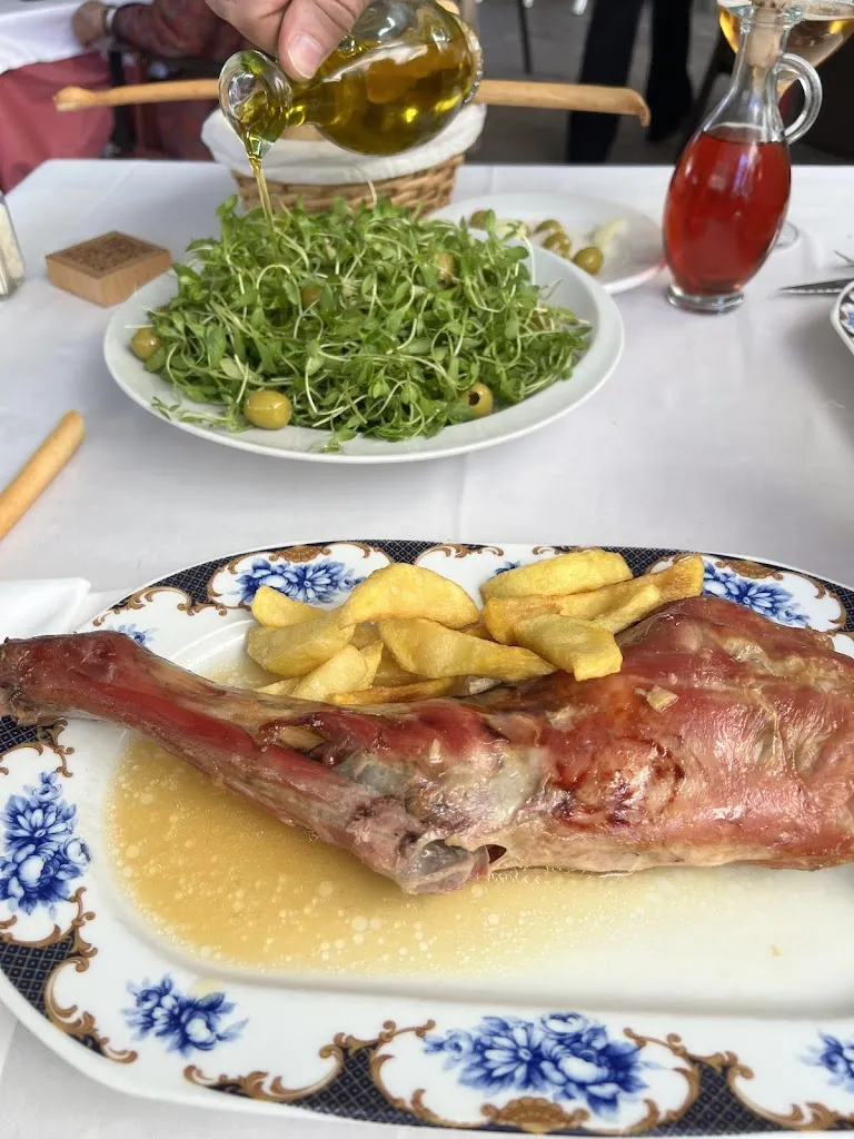 Restaurante El Marques_Peralejos_slider_image_2