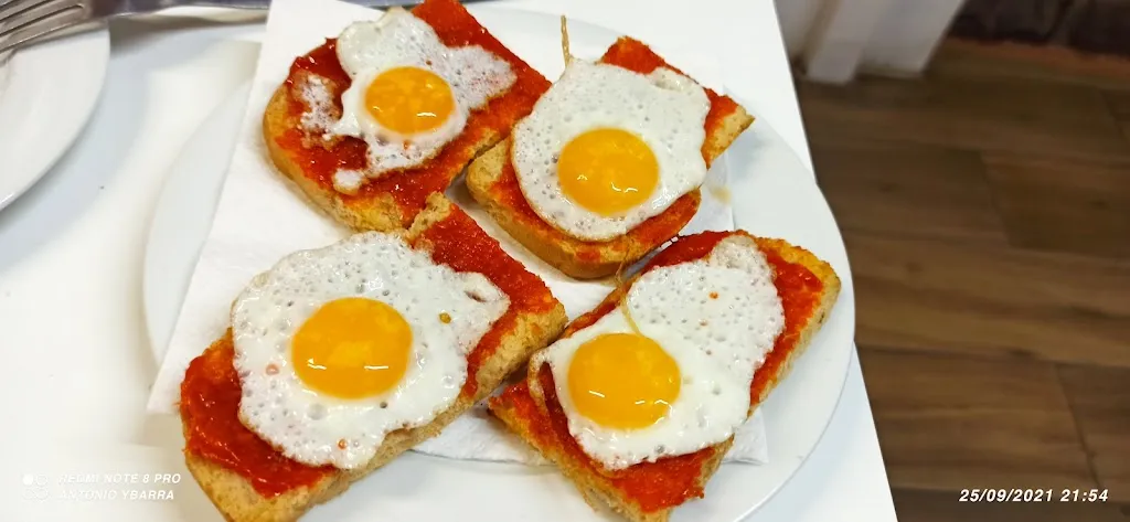 Menu_Bar Luis Ortega_Macael_image_2