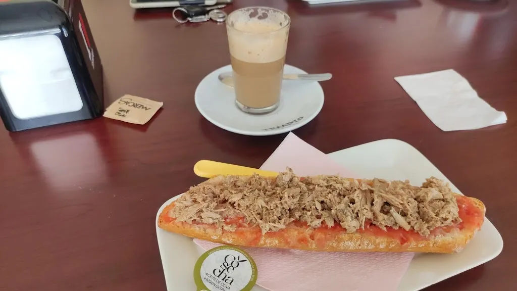 Menu_Bar Luis Ortega_Macael_image_3