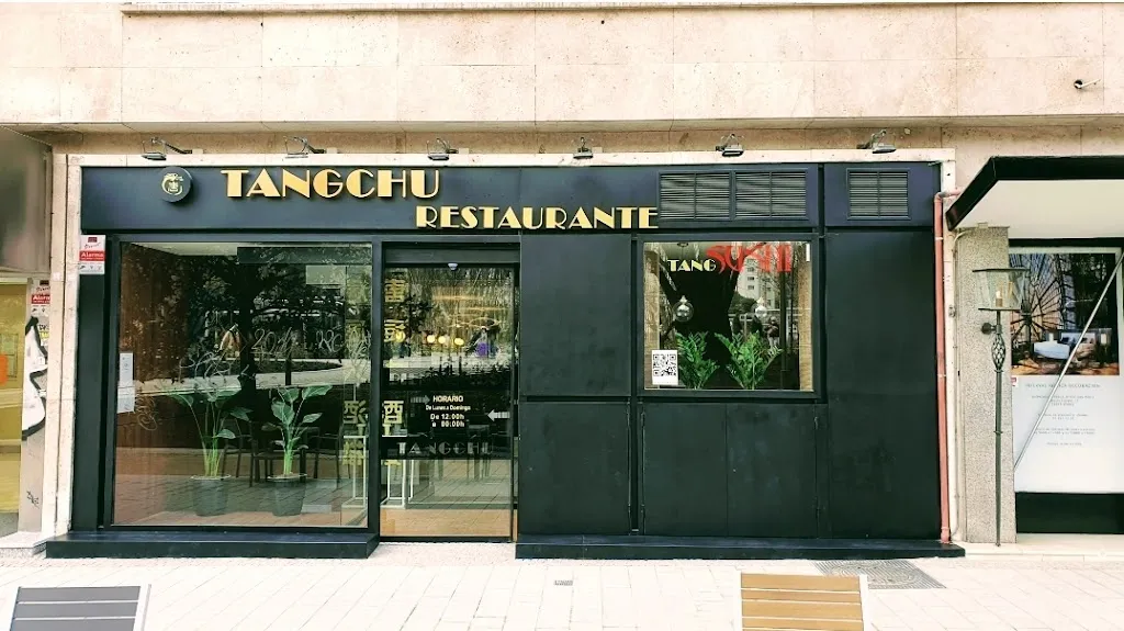 Restaurante Tangchu_Plou_slider_image_1