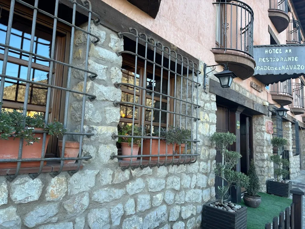 Restaurante Prado del Navazo restaurant in Pozondón