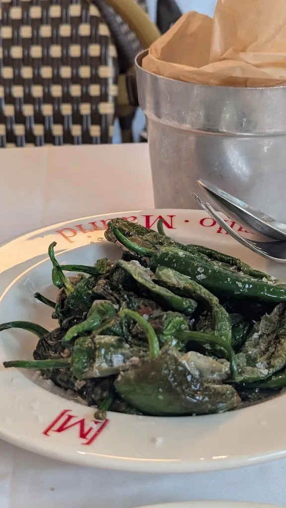 Jagat Singh Kullar_Murillo Café - Restaurante_Rillo_recensione