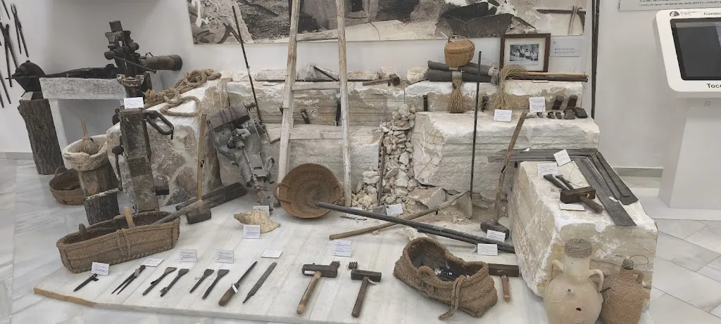 Jordi Masip_Centro de Interpretación del Mármol_Macael_recensione