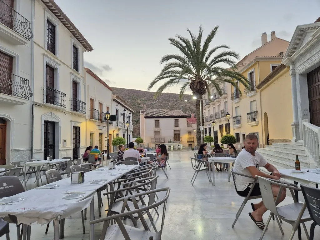 Bar La Plaza ristorante a Macael