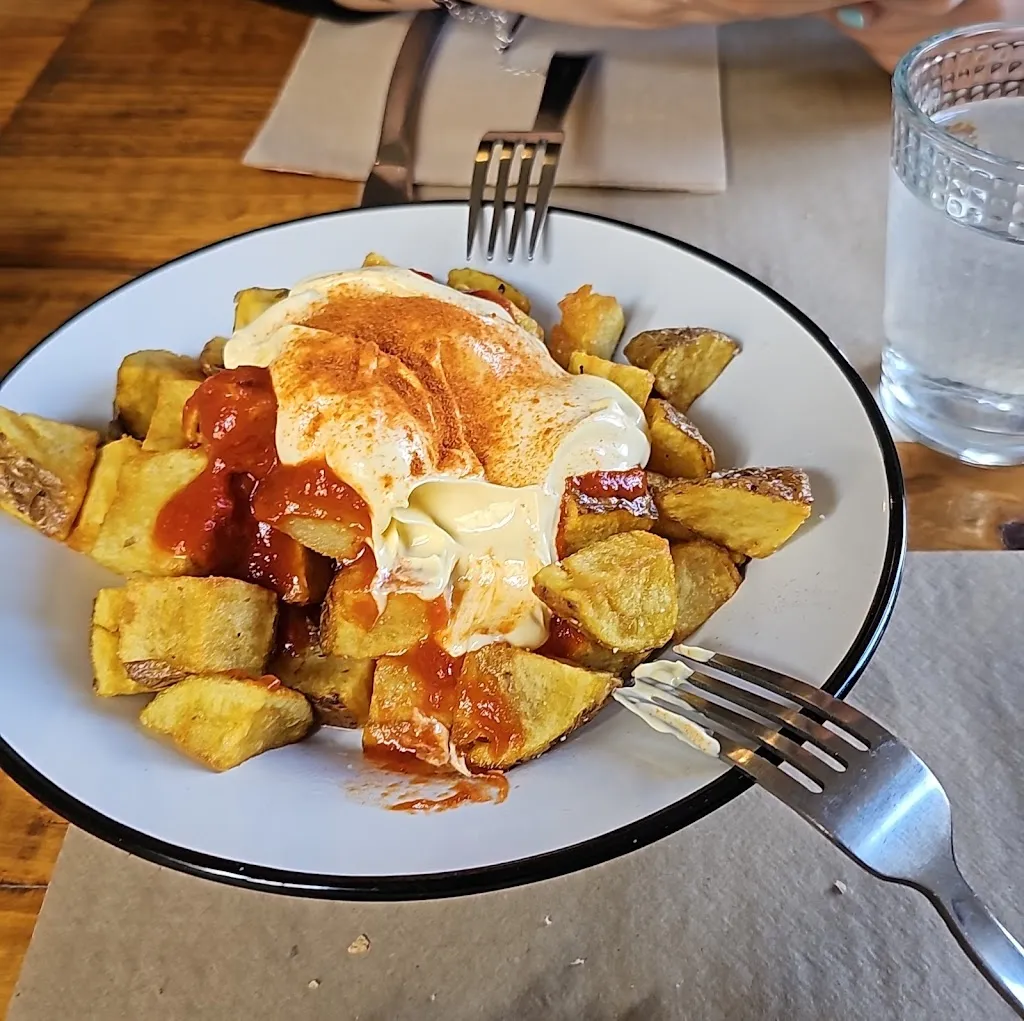 Restaurante LA TIENDA NUEVA CAFÉ-BISTRÓ_Sarrión_slider_image_2