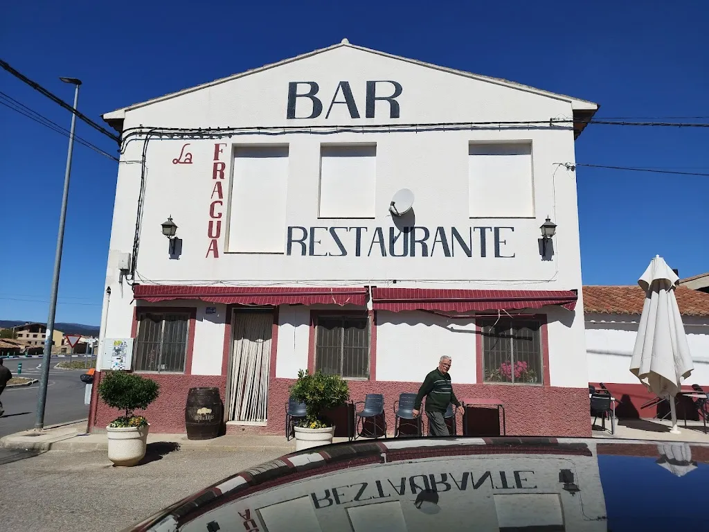 Restaurante La Fragua restaurant in Sarrión