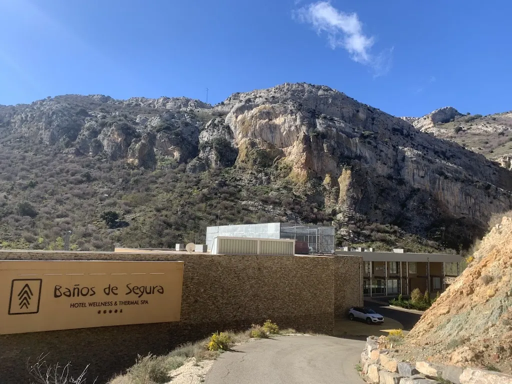 Balneario de Segura_Segura de los Baños_slider_image_1