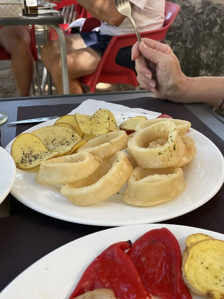 Andrea Martinez Santarrufina_Restaurante Pet Friendly el Algarbe_Terriente_review