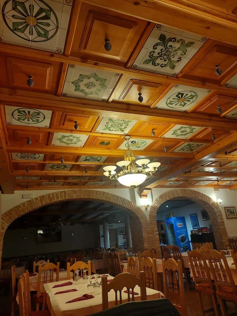 Lourdes Gomez_Restaurante Asador Las Grullas_Torralba de los Sisones_review