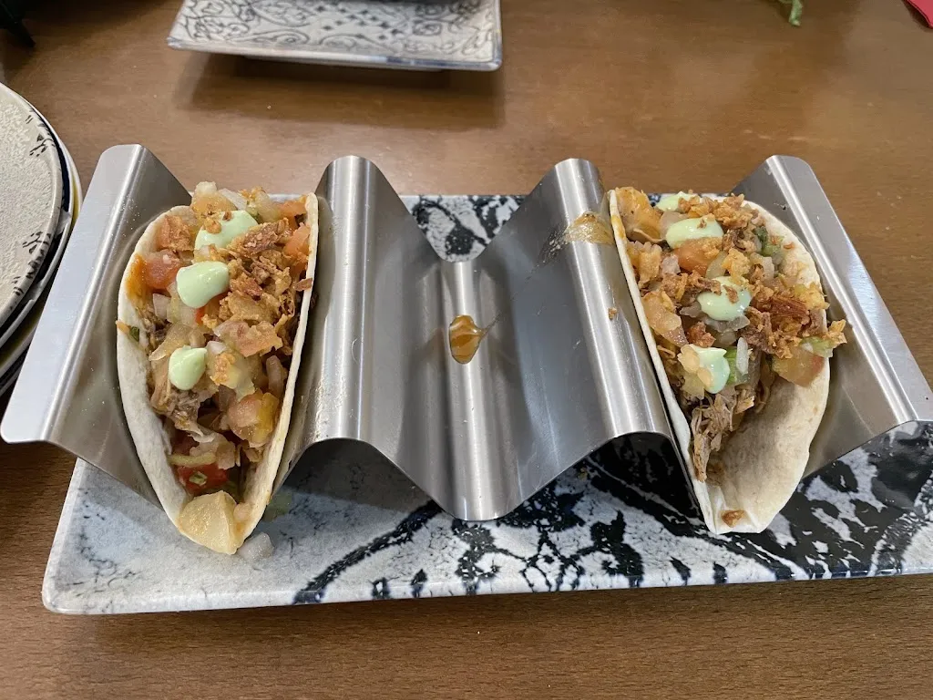 Bartłomiej Gralewicz_La Cueva de los Dos_Torres de Albarracín_review