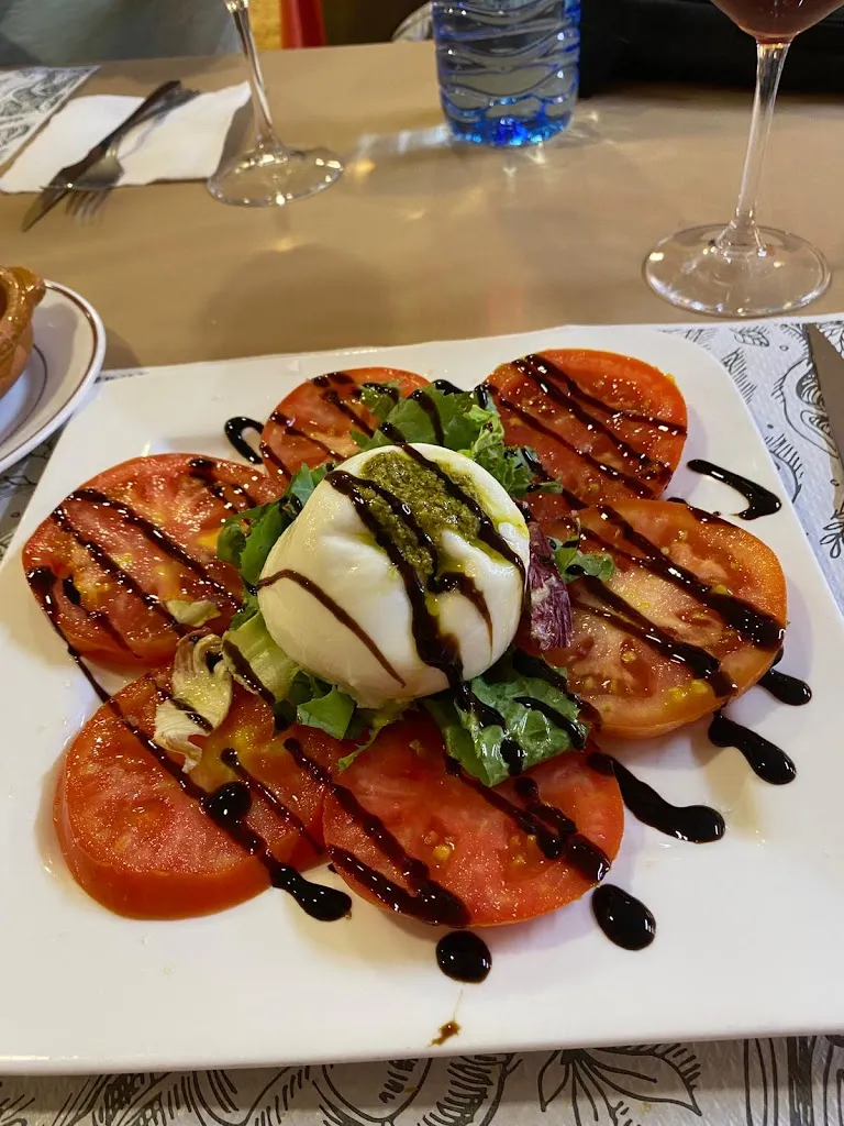 Jose Luis Perez Yepes_HOSTAL LOS ANGELES BAR Y RESTAURANTE_Utrillas_review