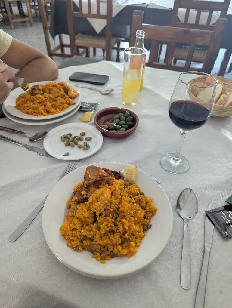 Manolo Rosa Gutierrez_Mesón-Restaurante La Herrería_Ohanes_review