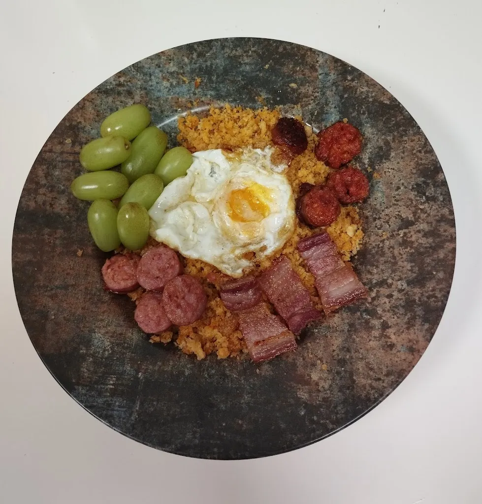 Restaurante La Lonja de las tirolinas_Tramacastilla_slider_image_2