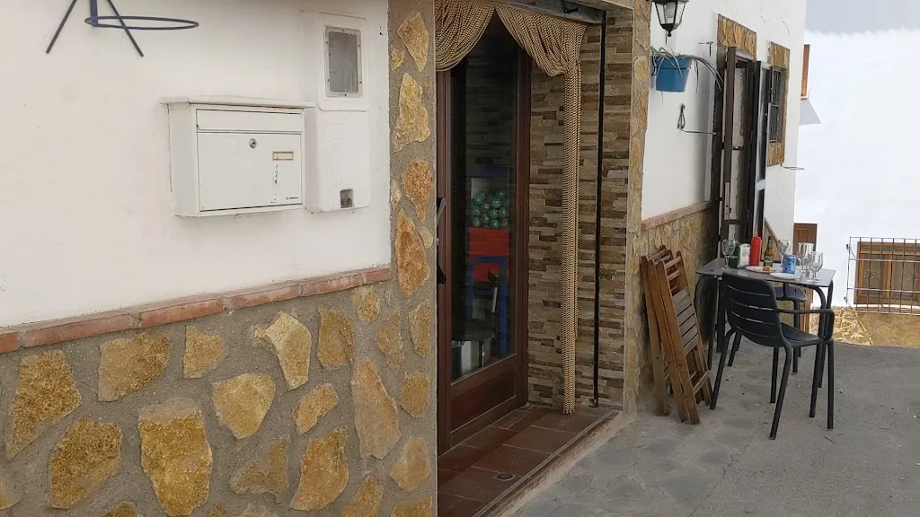 Josepe_Bar Patry_Ohanes_review