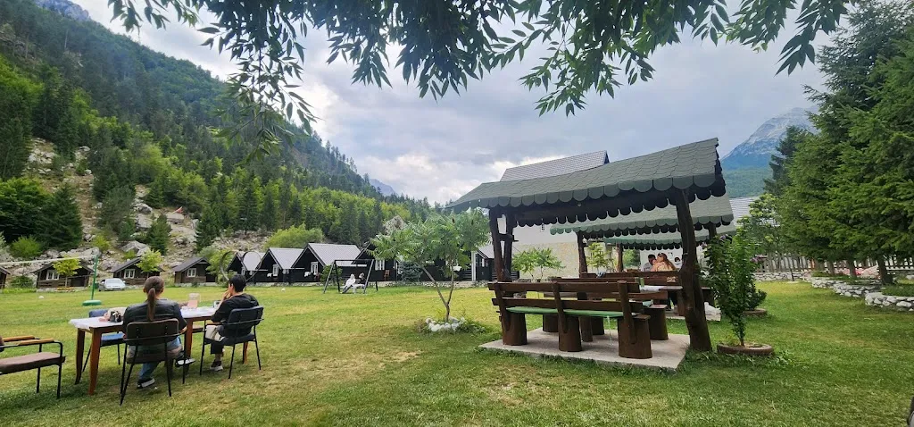 Naki Gjikolli_Restaurant Tradita_Valbona_review