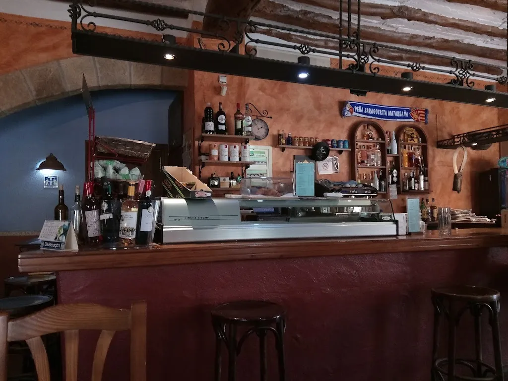 Bar Braseria Ecualanda_Valdeltormo_slider_image_2