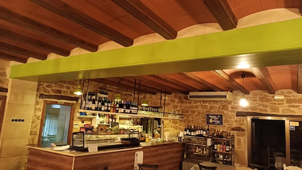 Bar Restaurante La Telleria_Valjunquera_slider_image_3