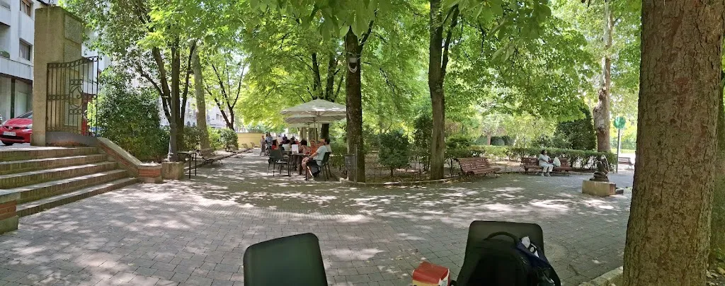 Alexander Mederos_El Templete_Valdecuenca_review