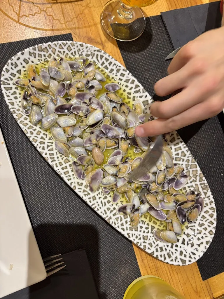 Miguel_La Cava Gastrobar_Valdecuenca_review