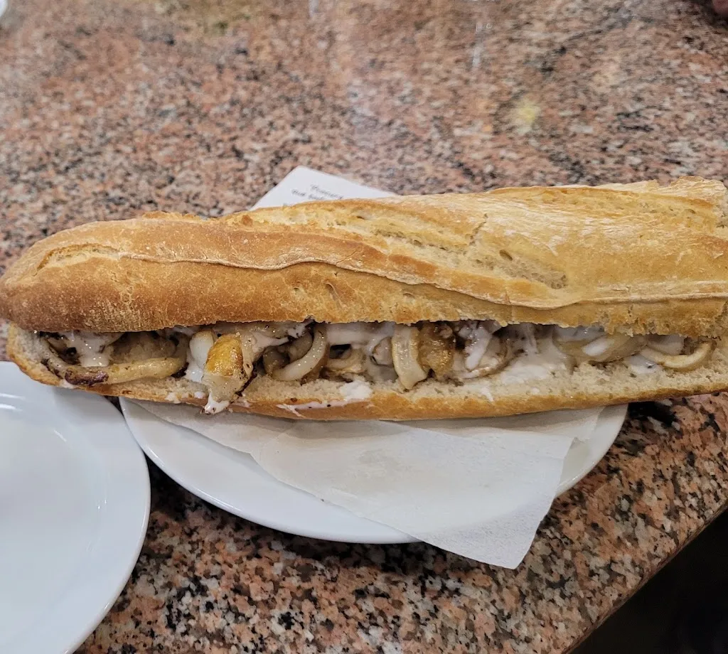 JUAN SEGURA_Bar Restaurante Avenida_Valdecuenca_review