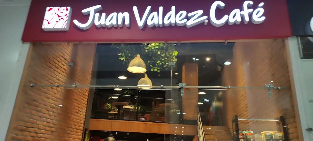 Juan Valdez Café - Milenium Plaza Cuenca restaurant in Valdecuenca
