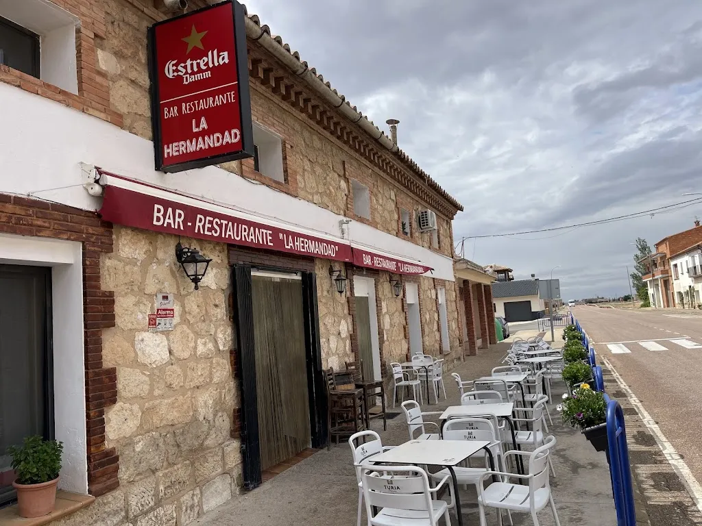 Restaurante La HERMANDAD restaurant in Villarquemado