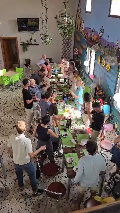 Restaurante La HERMANDAD_Villarquemado_slider_image_2