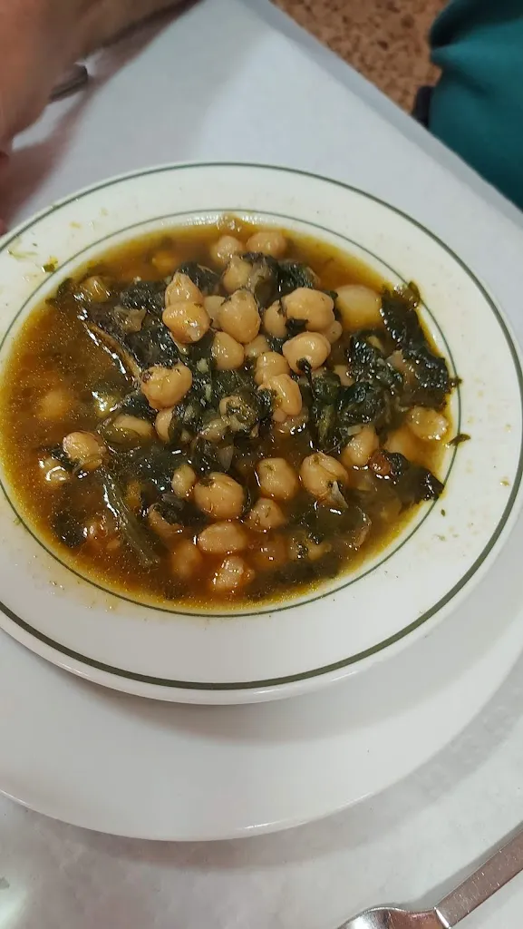 Alicia Fabregat Vilata_Restaurante Roma_Villarquemado_review