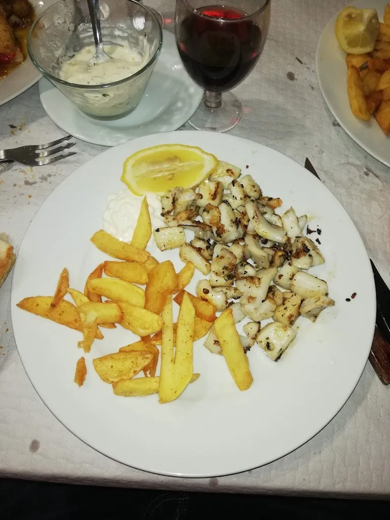 Antonio Santos_Bar El Frenazo_Villastar_review