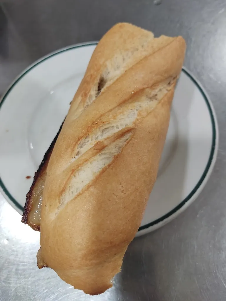 Kb081 _Bar El Frenazo_Villastar_review