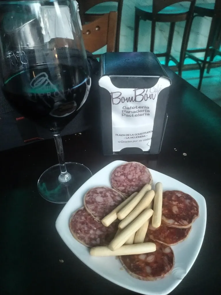 Francisco Gomez_BomBón Café_Mojonera La_review