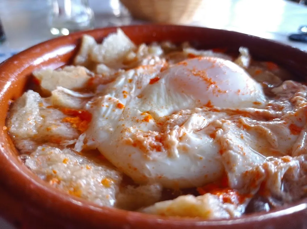 Pablo Mastrobuono_Bar restaurante Posada La Farola_Ajofrín_review