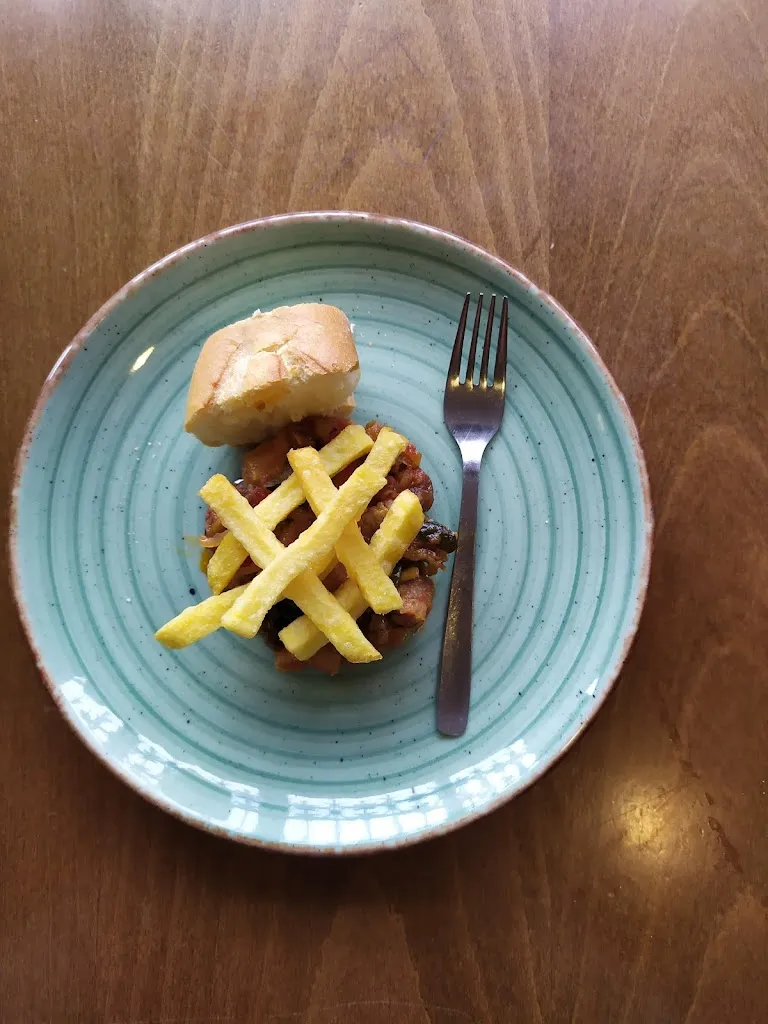 Hostal Restaurante Jalisco_Ajofrín_slider_image_2