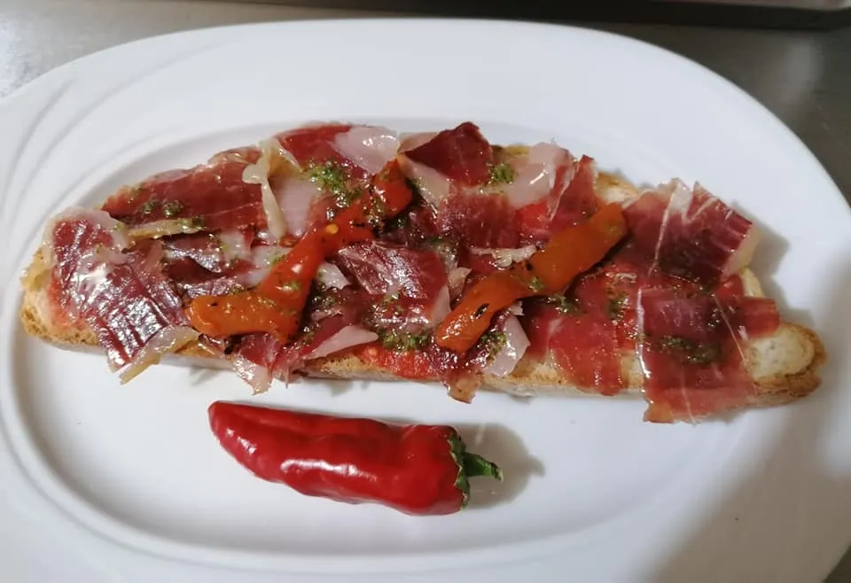 Burger Chris_Alameda de la Sagra_slider_image_2