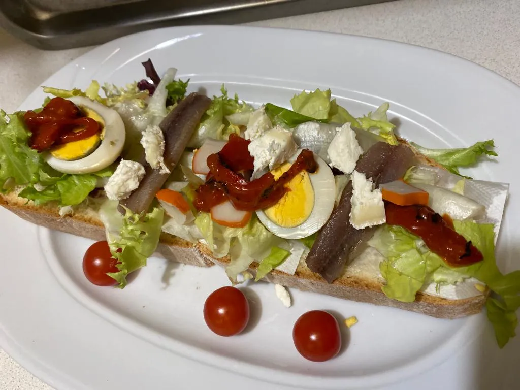 Burger Chris_Alameda de la Sagra_slider_image_3